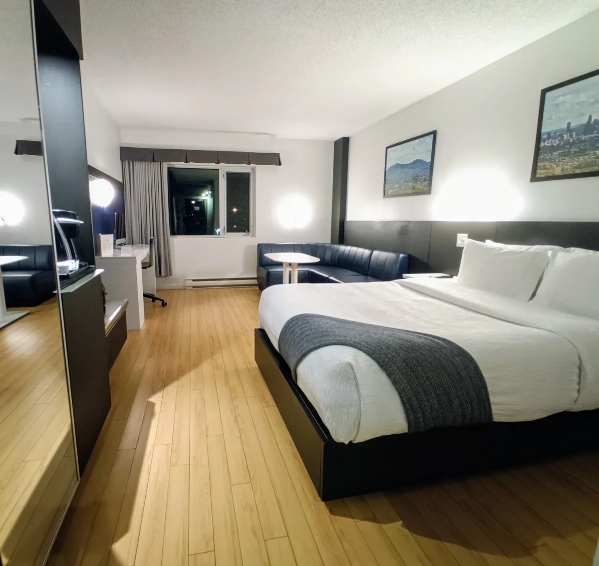 Hôtel Le Dauphin Montréal-Longueuil — 4