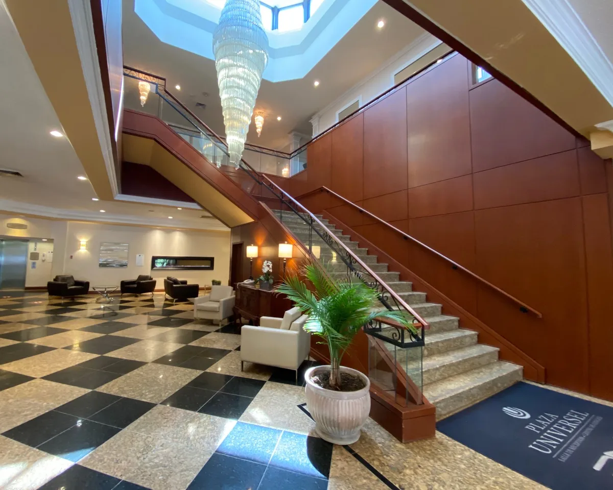 Hotel Universel Montreal