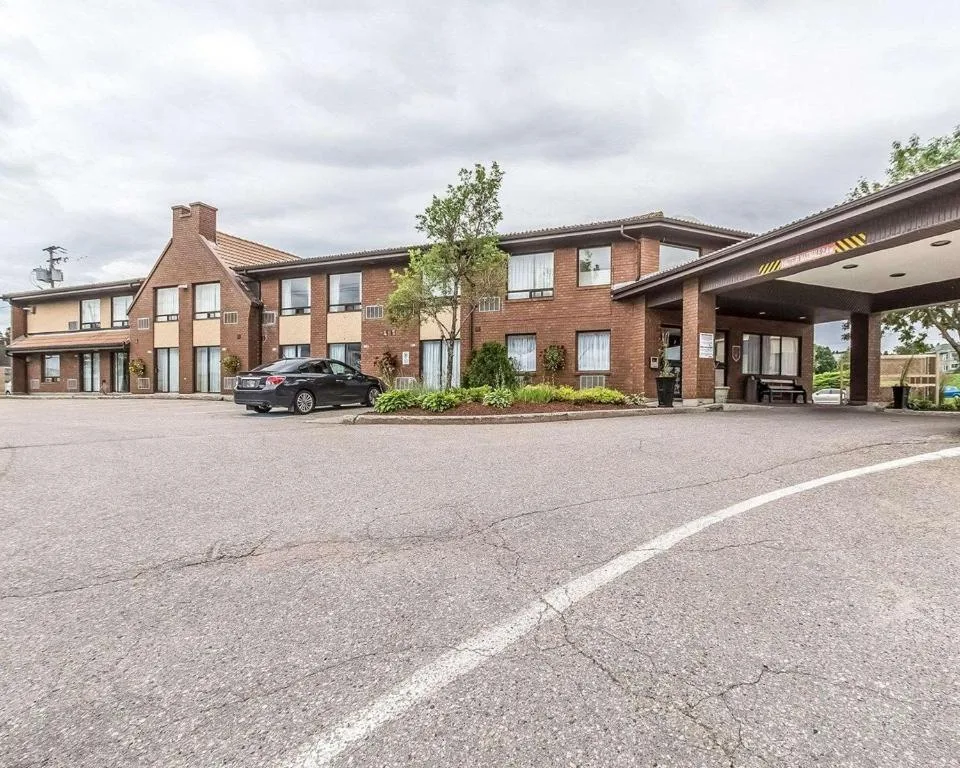 Comfort Inn — 5