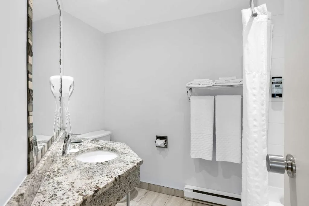 Best Western Hotel St. Jerome — 3