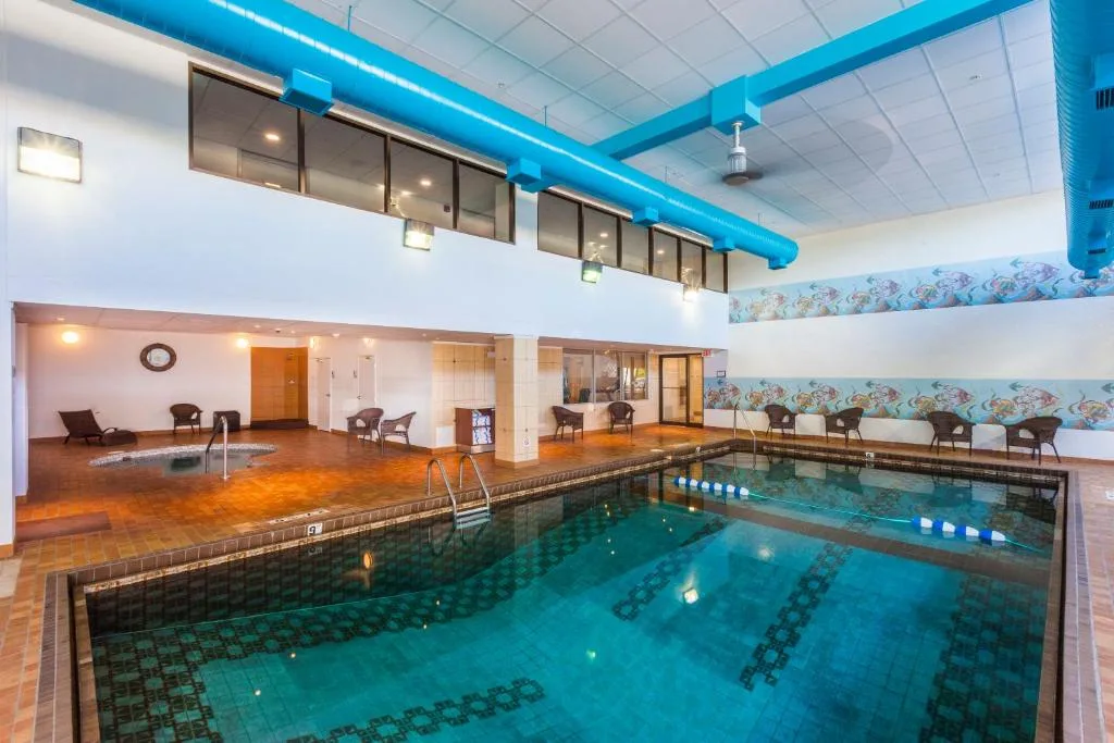 Holiday Inn Express Hotel & Suites Saint John Harbour Side by IHG — 4