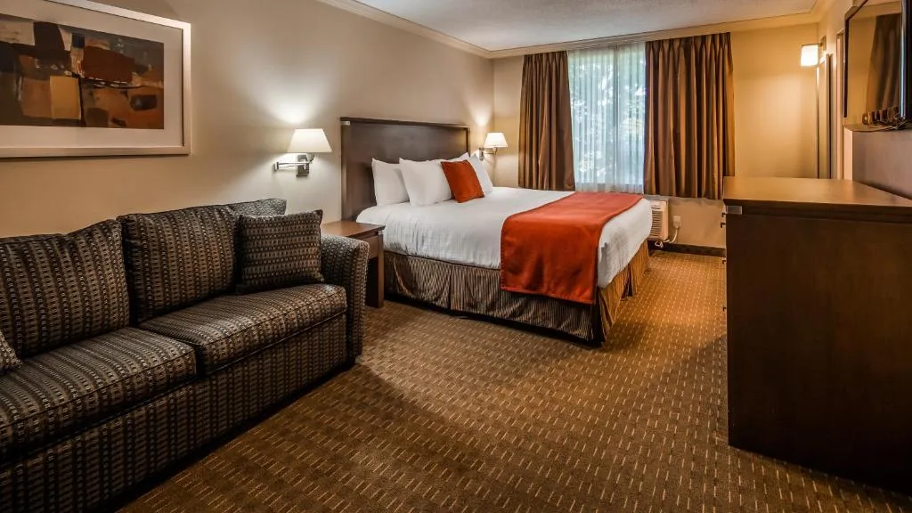 Best Western Plus Guildwood Inn — 2