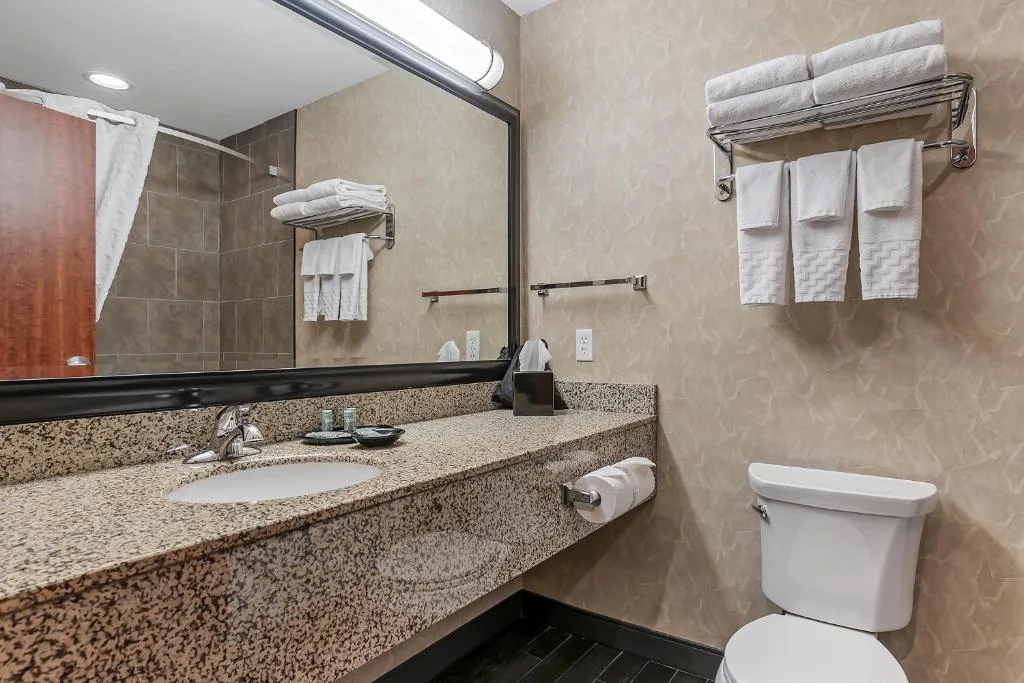 Best Western Blairmore — 3