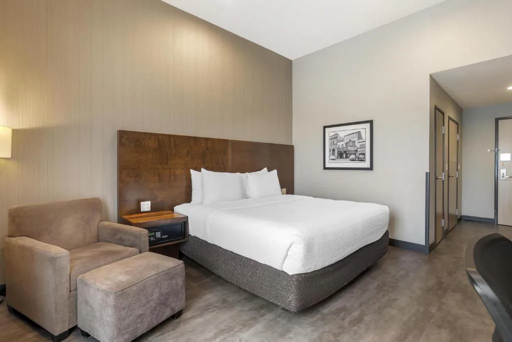 Best Western Plus East Side — 2