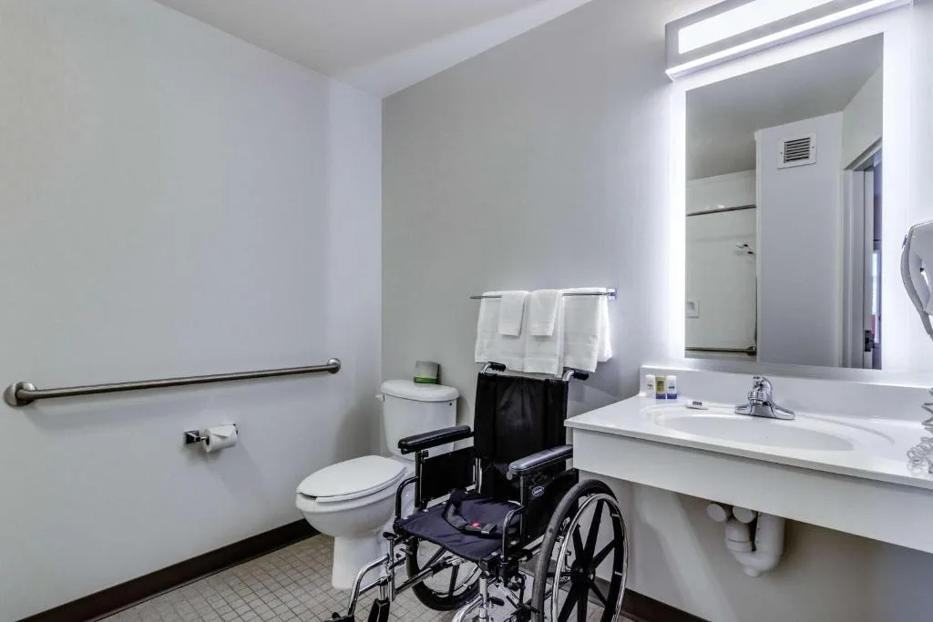 Motel 6-Saskatoon, SK — 3