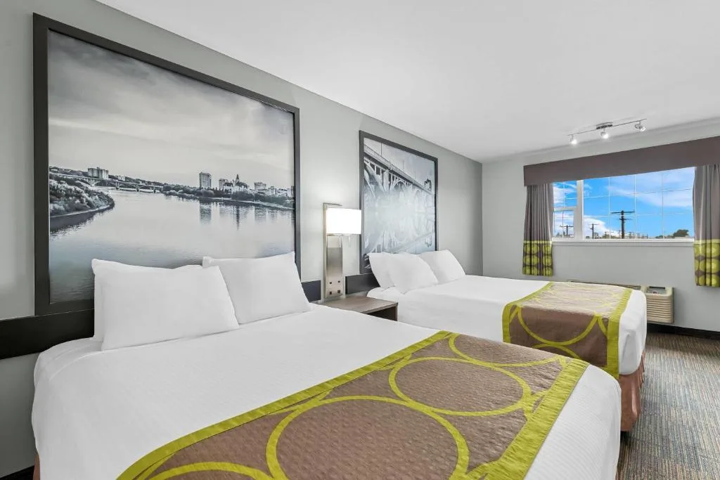 Super 8 by Wyndham Saskatoon Near Saskatoon Airport — 2