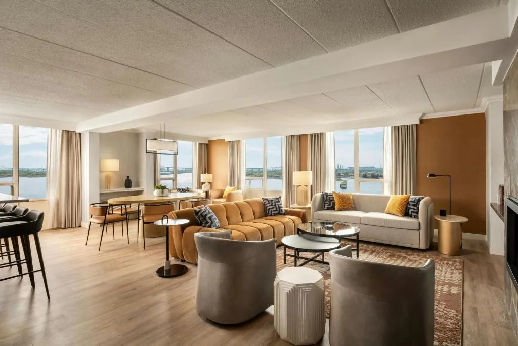 Delta Hotels by Marriott Sault Ste. Marie Waterfront — 5