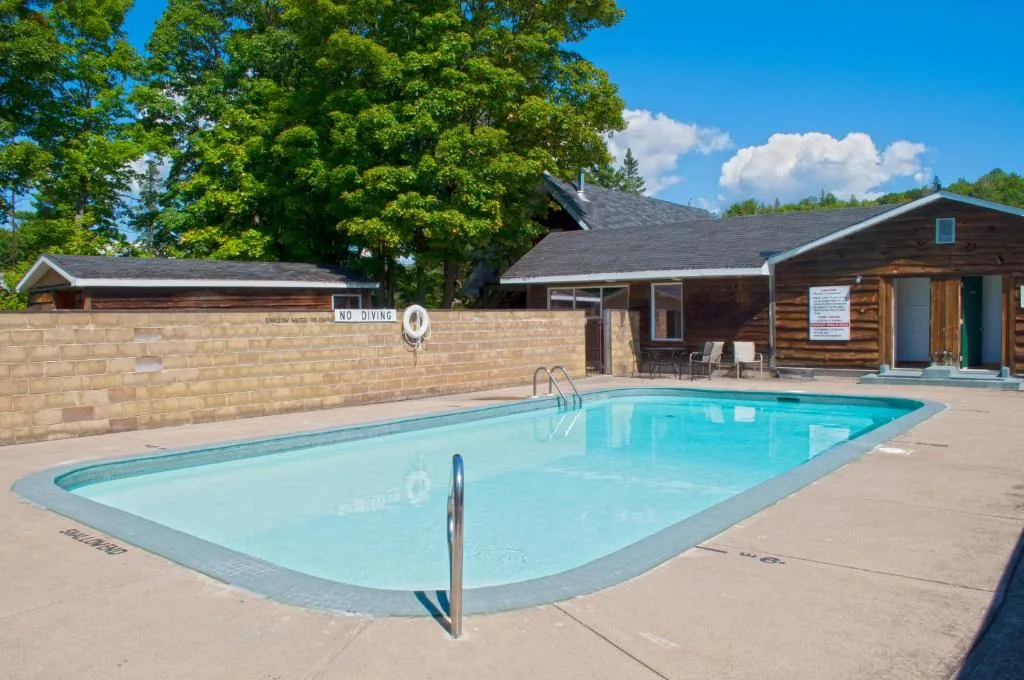 Glenview Cottages — 4