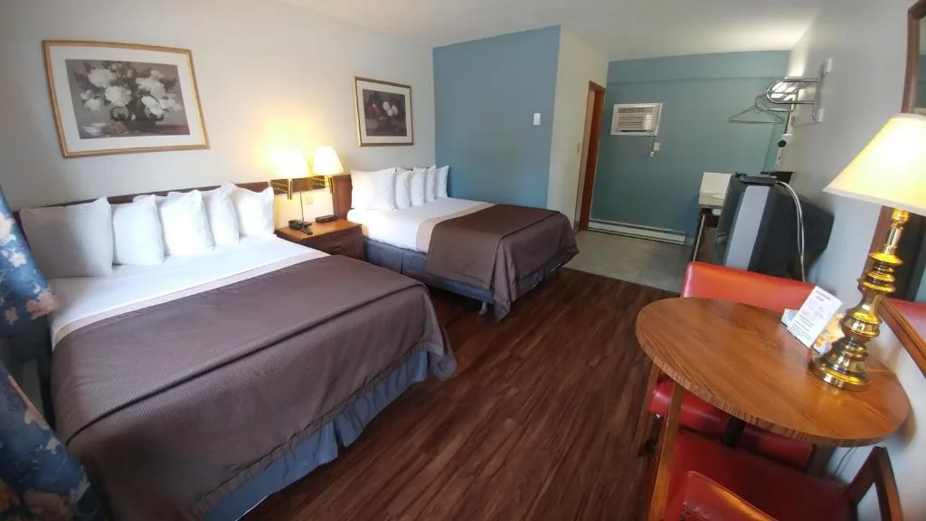 Northlander Motel — 2