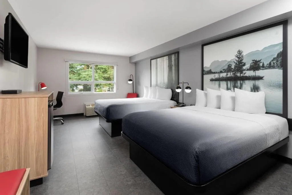 Super 8 by Wyndham Sault Ste Marie On — 2