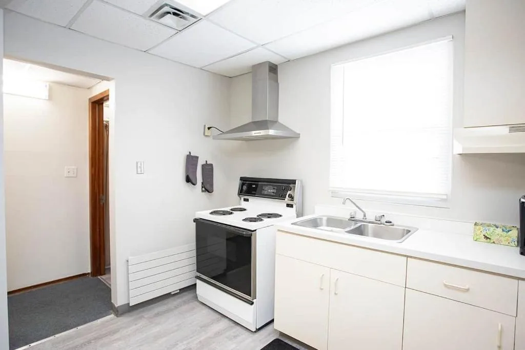 Wardens Quarters: 2 Bedroom Apt — 5