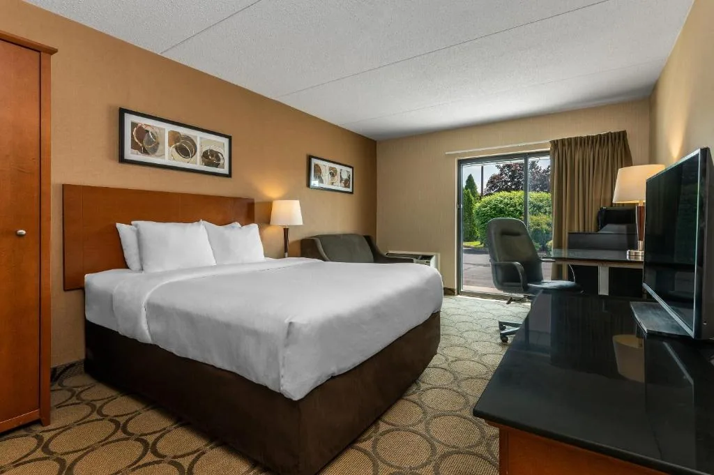 Comfort Inn Sherbrooke - Estrie — 5