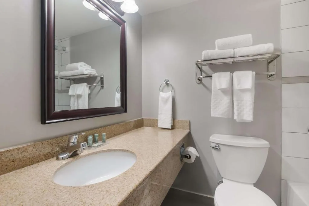 Best Western St Catharines Hotel & Conference Centre — 3