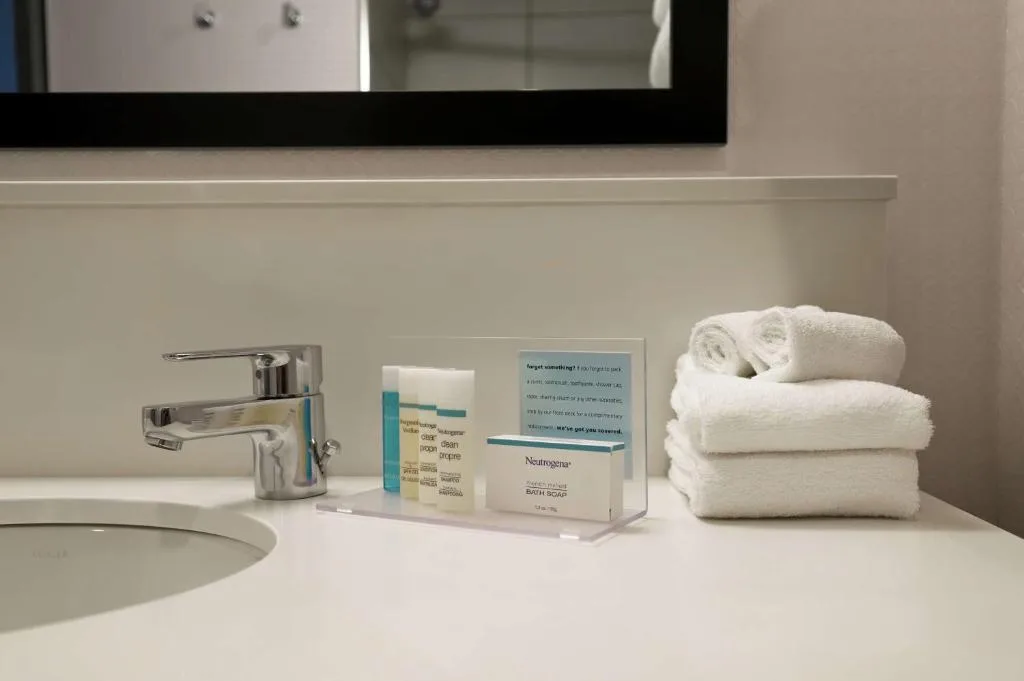 Hampton Inn St. Catharines Niagara — 3
