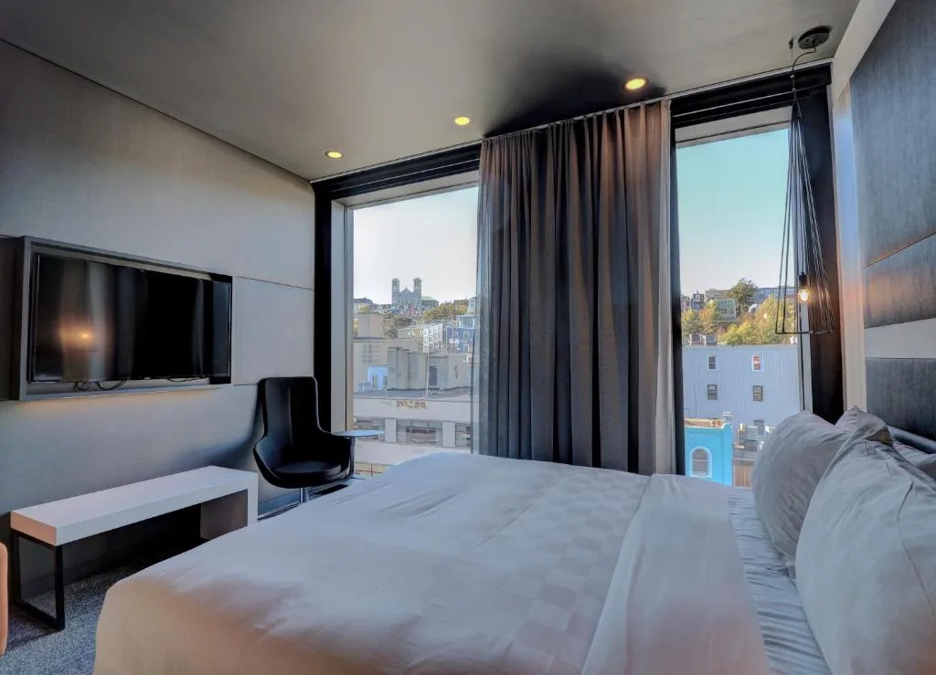 Alt Hotel St. John's — 2