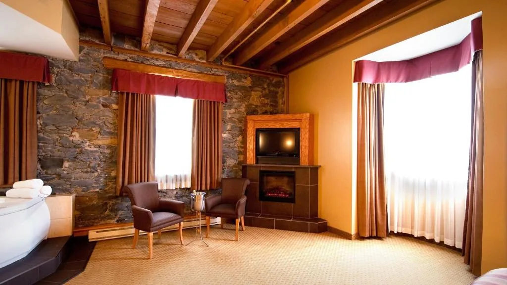 Murray Premises Hotel — 5