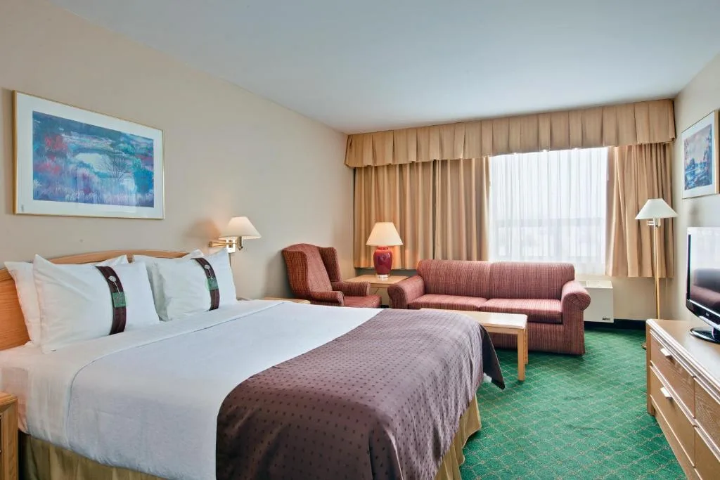 Days Inn by Wyndham Stephenville — 5