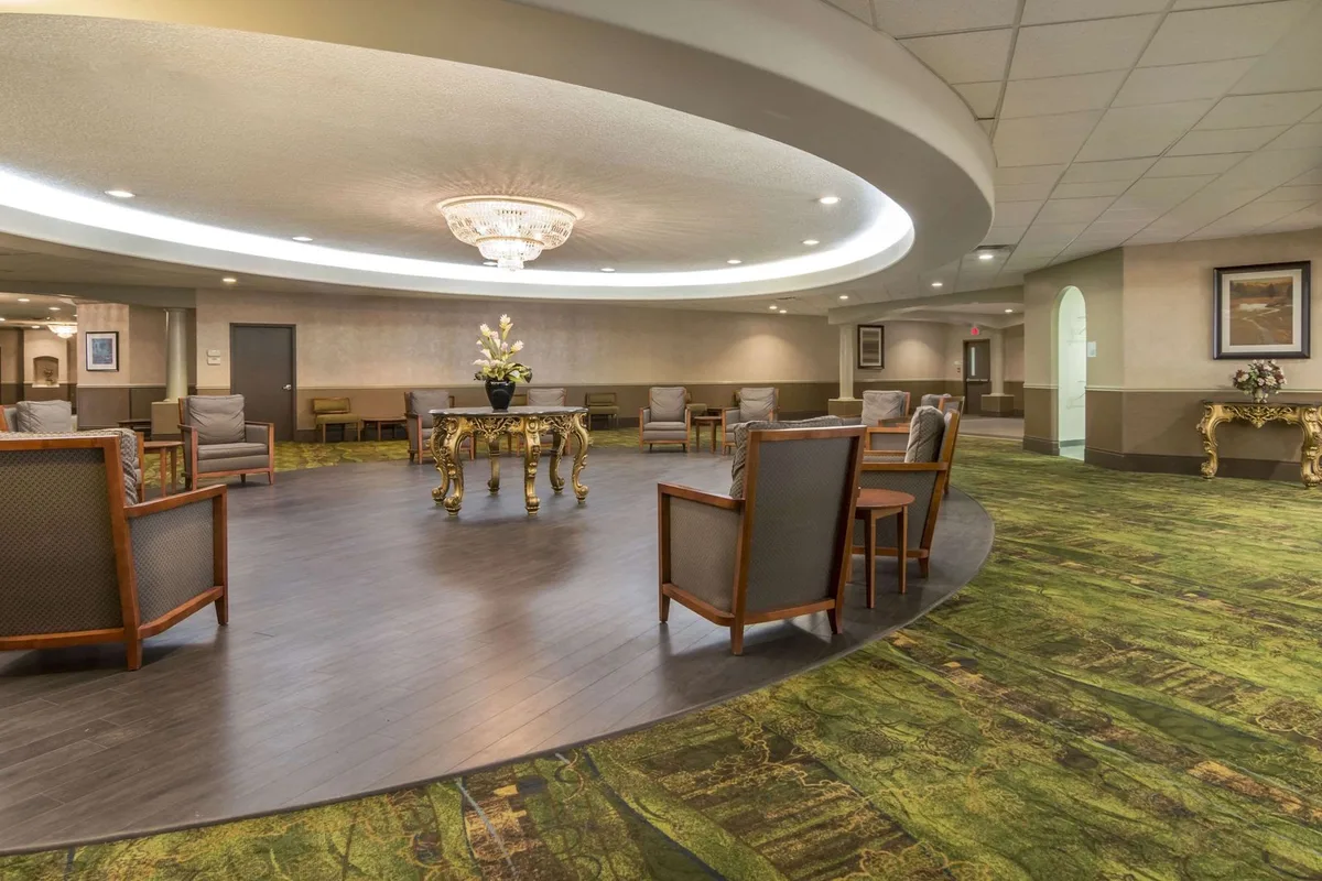 Clarion Hotel & Conference Centre — 2