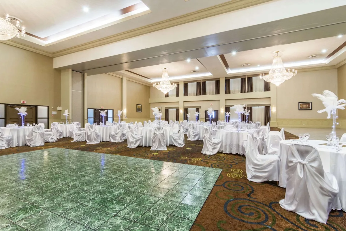 Clarion Hotel & Conference Centre — 4