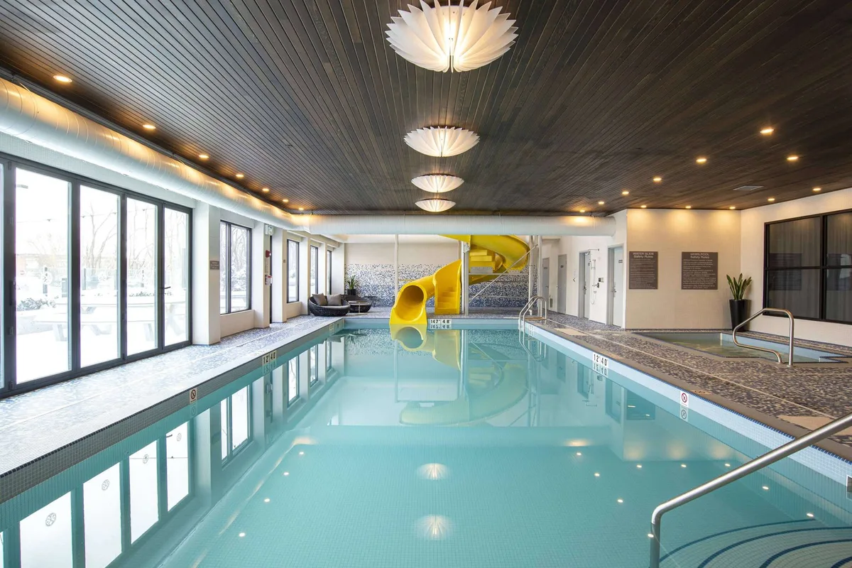 Sandman Signature Sherwood Park Hotel — 5