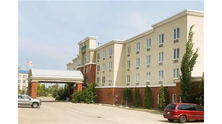 Wingate by Wyndham Fort Saskatchewan — 3