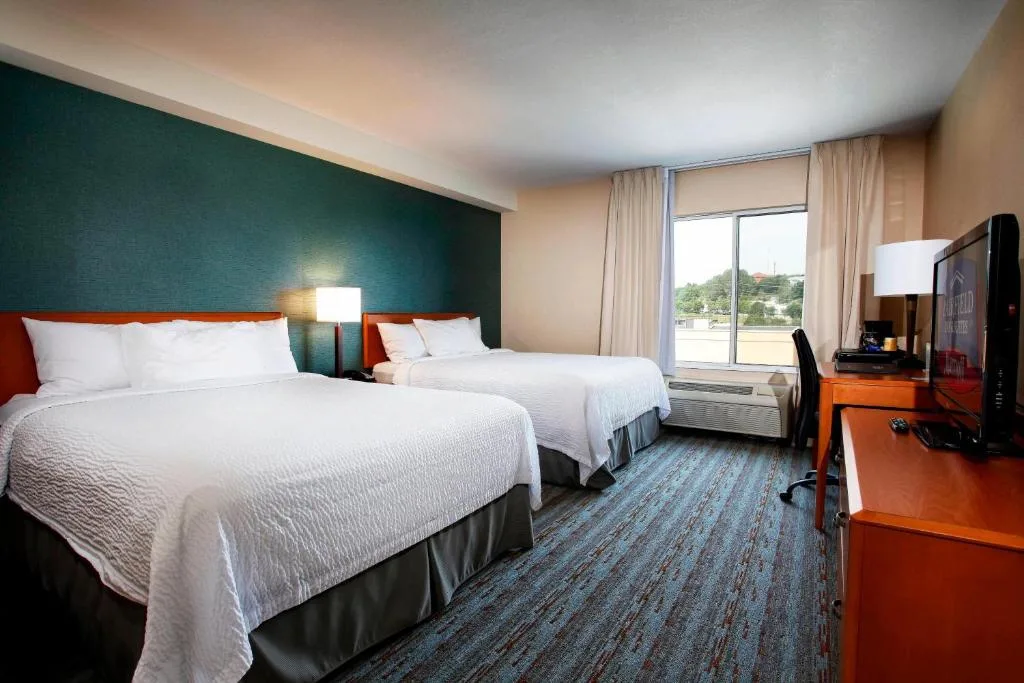 Fairfield by Marriott Inn & Suites Sudbury — 2