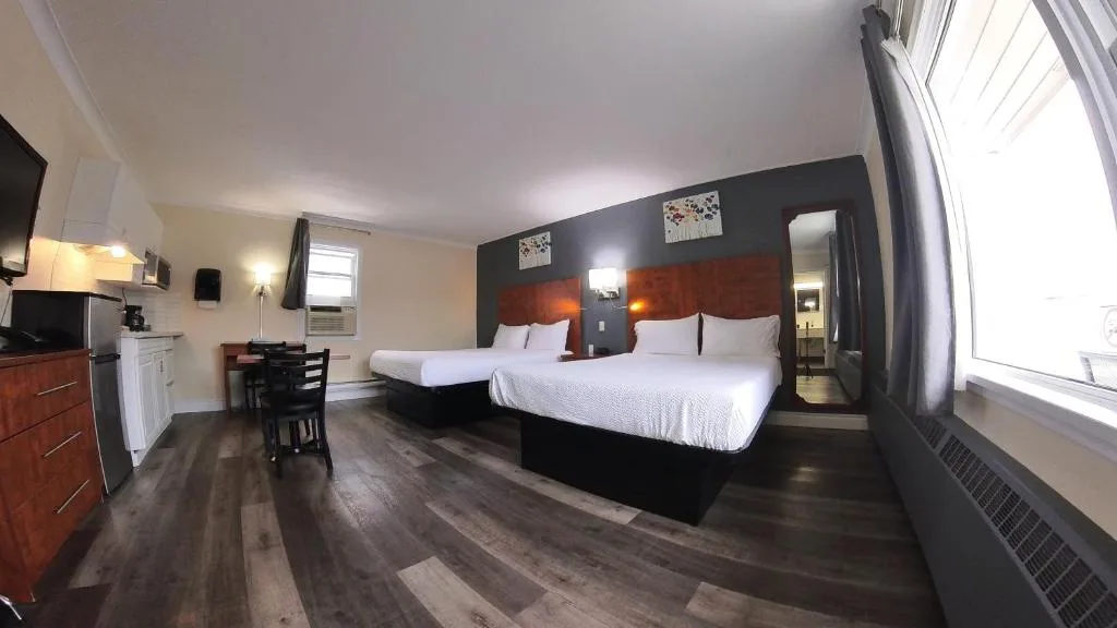 Moonlight Inn and Suites Sudbury — 2