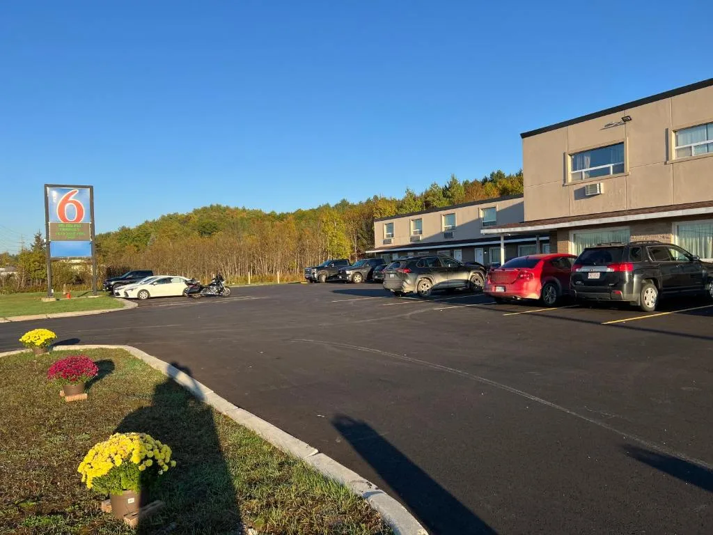 Motel 6-Sudbury, ON