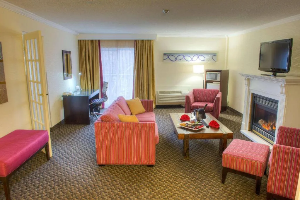 Radisson Hotel Sudbury — 5