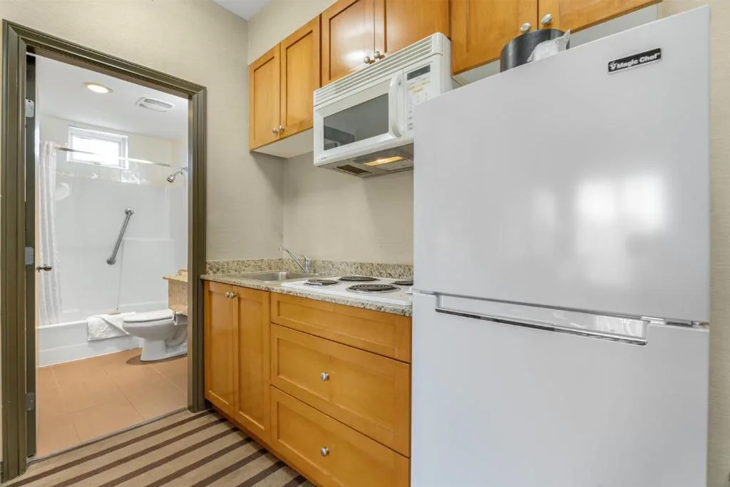 Best Western King George Inn & Suites — 3