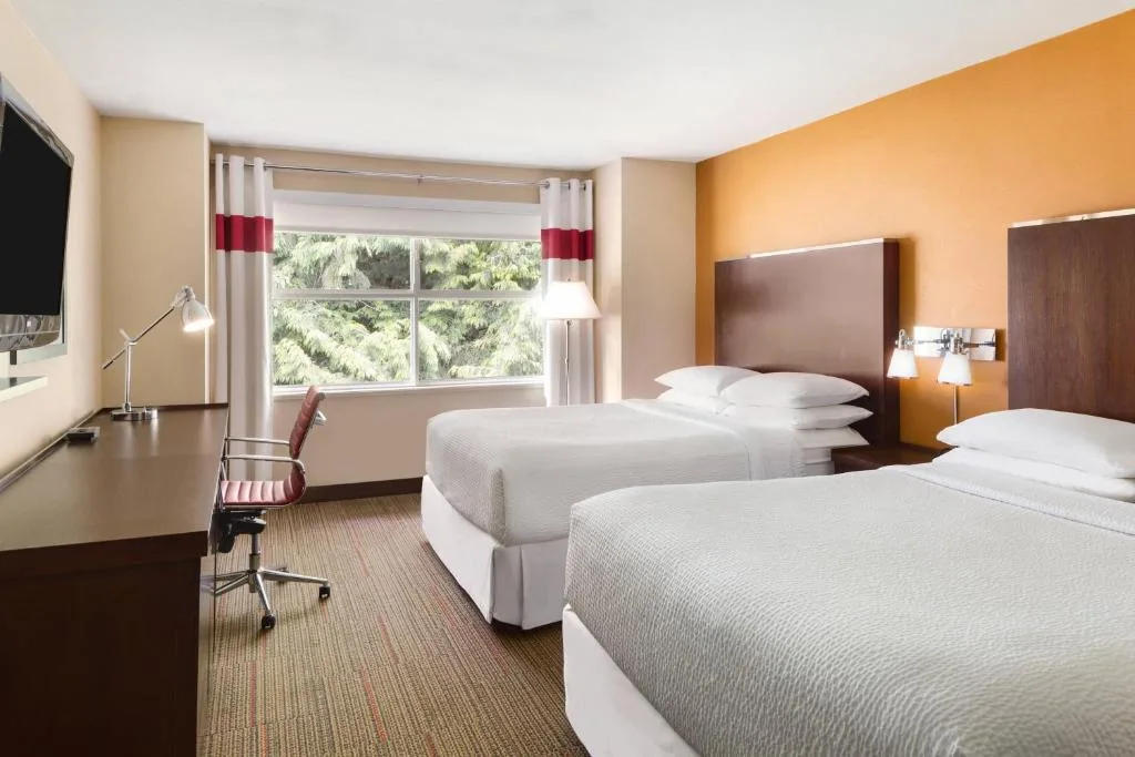 Four Points by Sheraton Surrey — 4