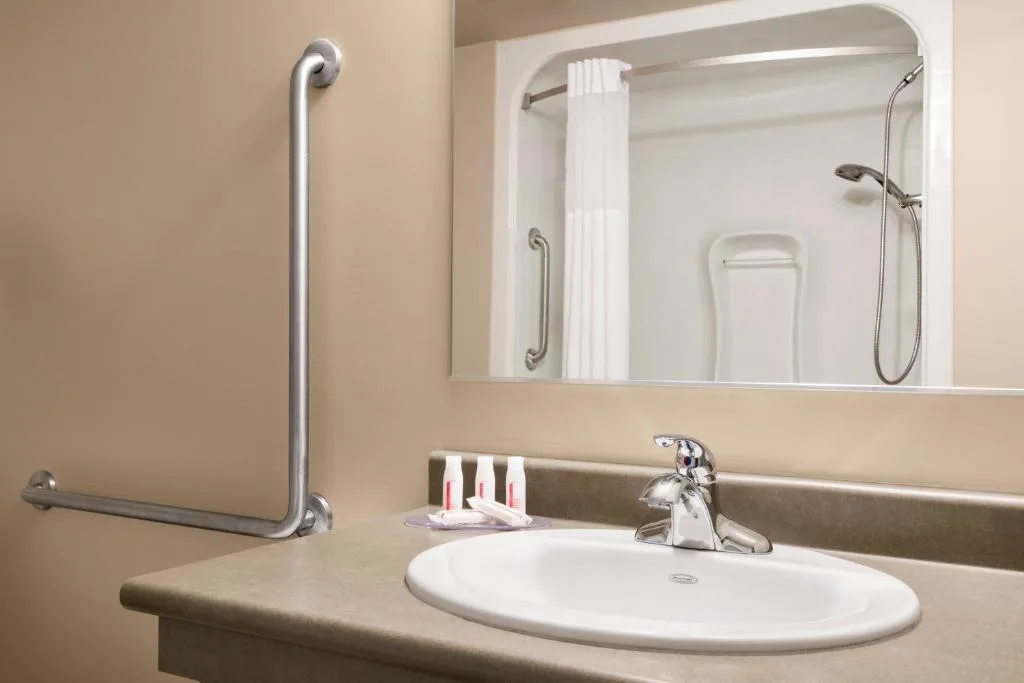 Days Inn by Wyndham Thunder Bay North — 3