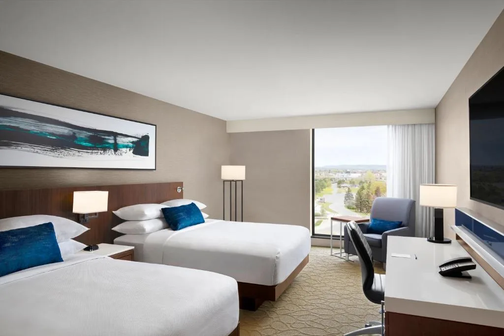 Delta Hotels by Marriott Thunder Bay — 4