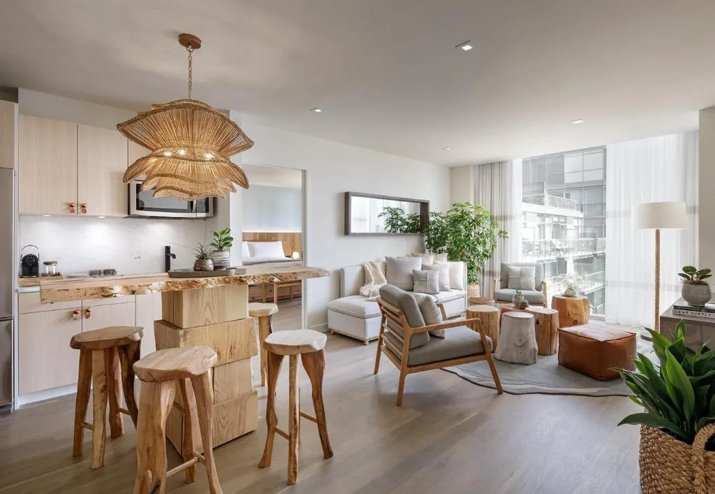 1 Hotel Toronto — 5