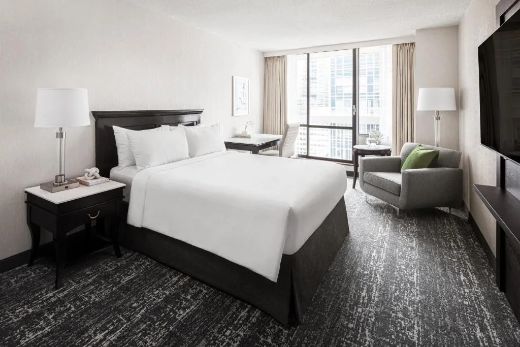 Chelsea Hotel Toronto — 2