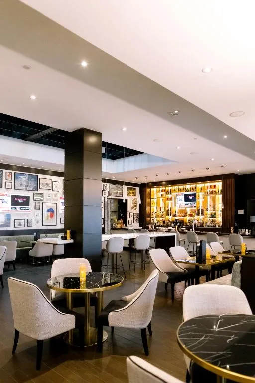 Crowne Plaza Toronto - North York by IHG — 3