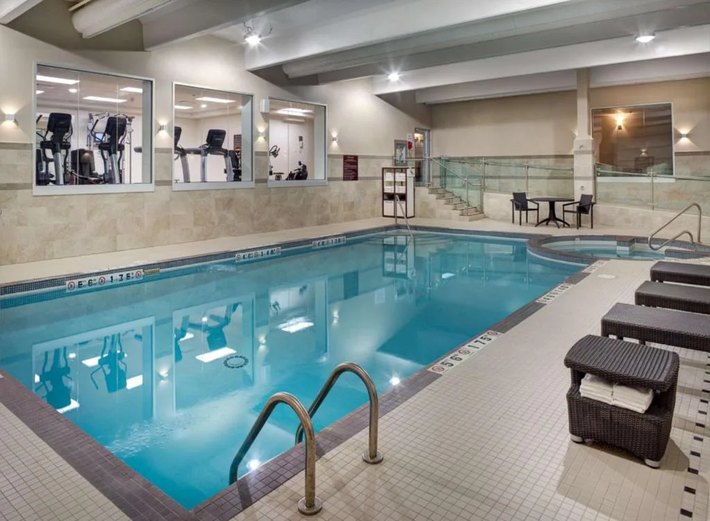 Doubletree by Hilton Toronto Airport, ON — 4