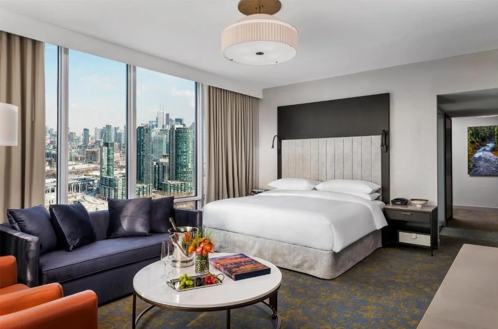 Hotel X Toronto, a Destination by Hyatt Hotel — 2