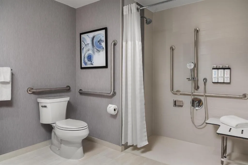 Hyatt Place Toronto Airport — 2