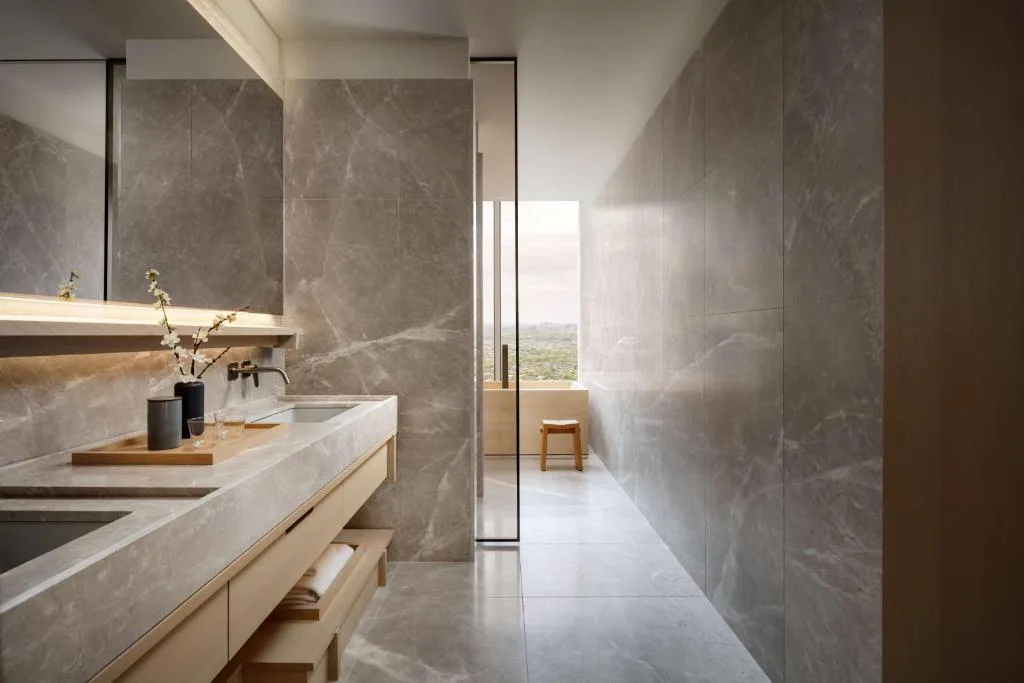 Nobu Hotel Toronto — 3