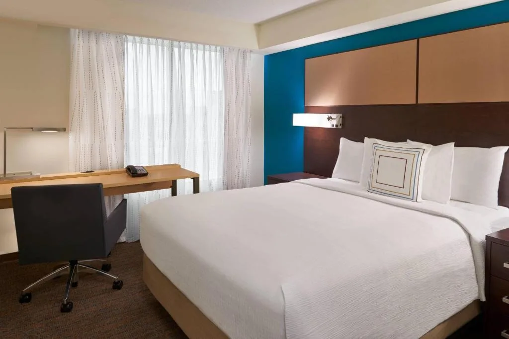 Residence Inn by Marriott Toronto Airport — 2