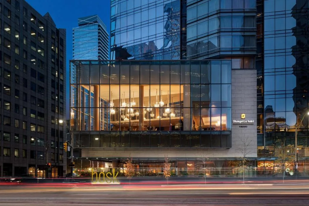 Shangri-La Toronto — 5