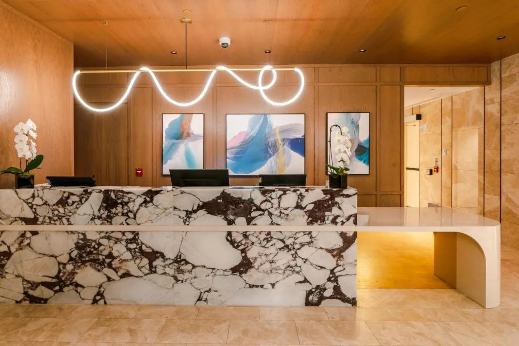 Sutton Place Hotel Toronto — 2