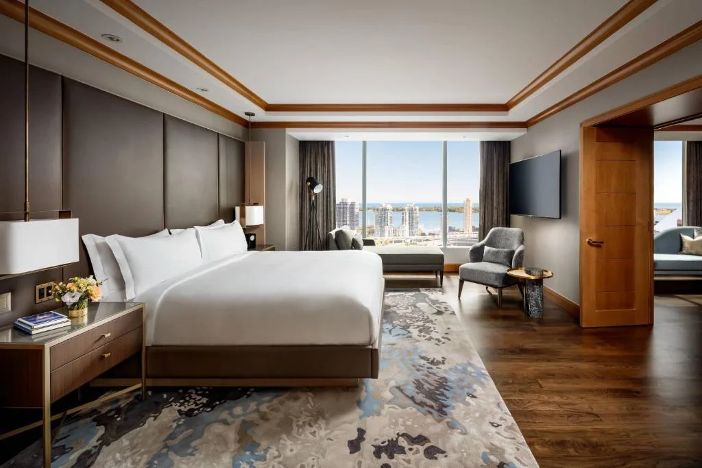 The Ritz-Carlton, Toronto — 2