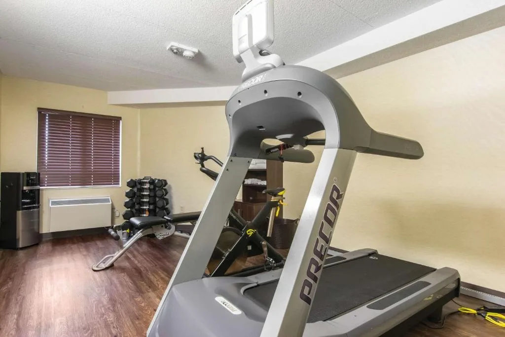 Comfort Inn — 5