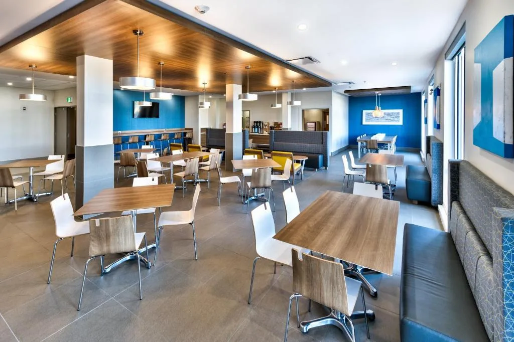 Holiday Inn Express & Suites - Trois Rivieres Ouest by IHG — 5