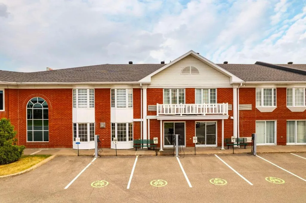 Les Suites de Laviolette, an Ascend Collection Hotel — 3