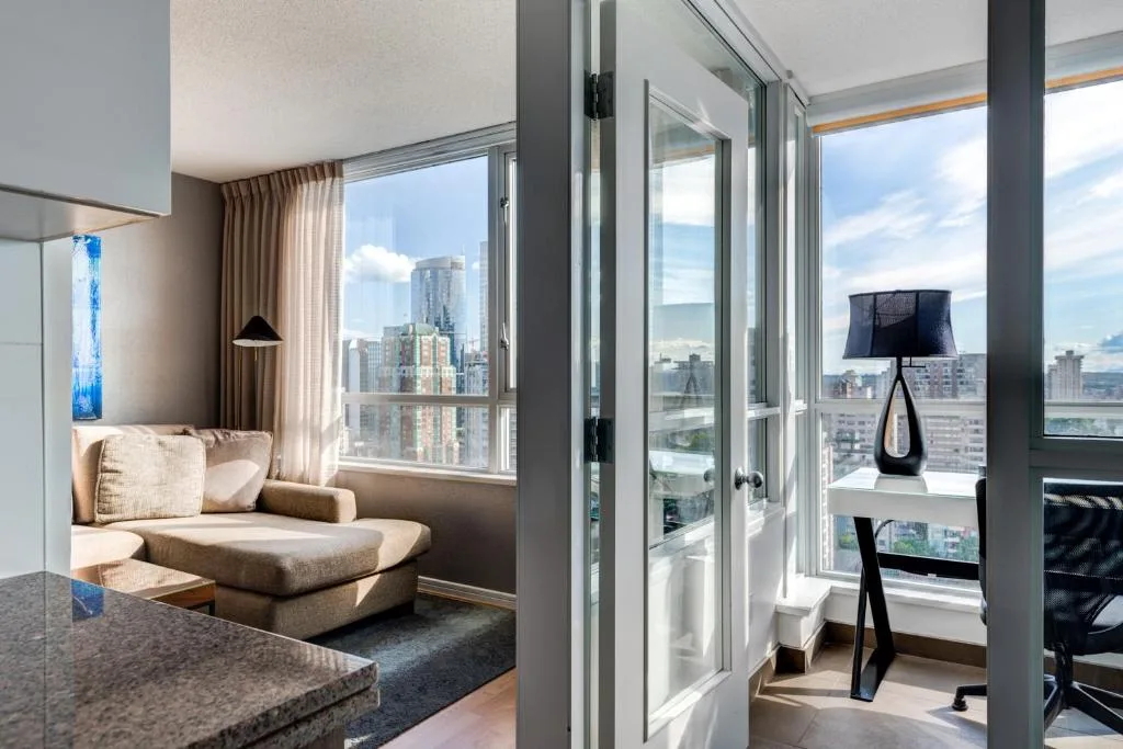 Carmana Hotel & Suites — 5