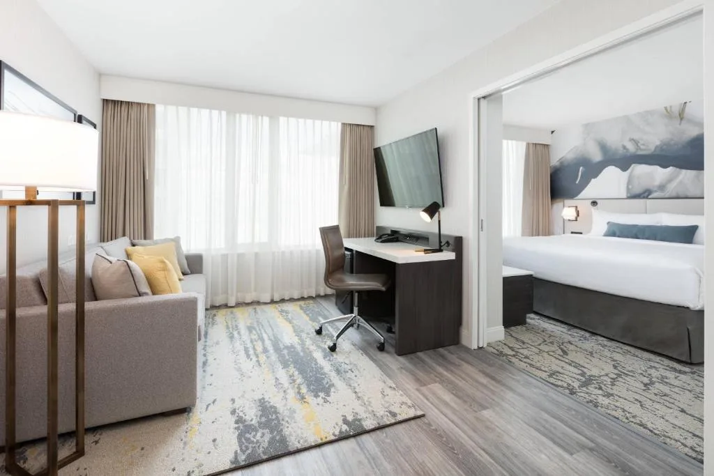 Delta Hotels by Marriott Vancouver Downtown Suites - Downtown Vancouver