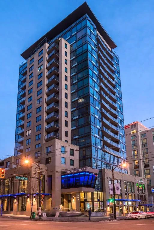 Hotel BLU — 5